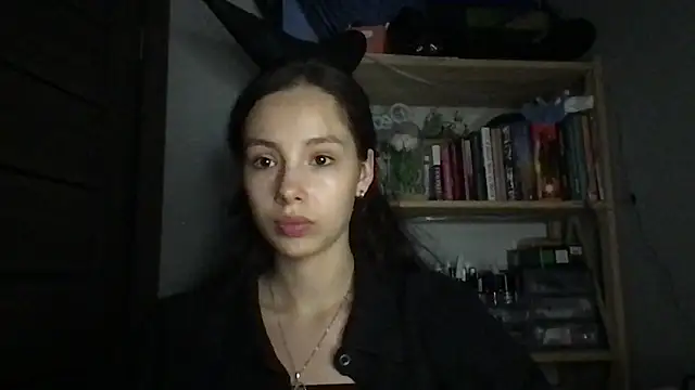Snapshot of Yuna5343 chatting on September 14, 2025, 10:10 pm Yuna5343 online show from September 14, 2025, 10:10 pm