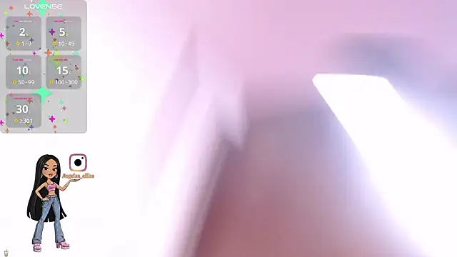 Snapshot of Angela_elliss1 chatting on February 3, 2026, 8:36 pm Angela elliss1 online show from February 3, 2026, 8:36 pm