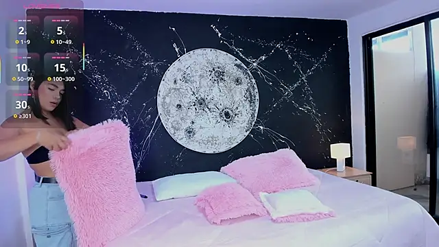 ShaniaDaniels online show from October 22, 2025, 8:08 pm