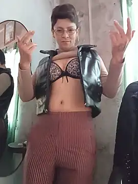 Lulypsicologasexual online show from July 10, 2026, 4:40 pm