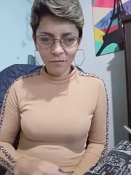 Lulypsicologasexual online show from June 8, 2026, 7:14 pm