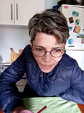 Lulypsicologasexual online show from October 28, 2025, 4:06 pm