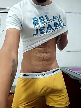 ColouredPapi online show from September 18, 2025, 1:25 pm