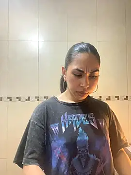 jessens144 online show from November 4, 2025, 3:10 am