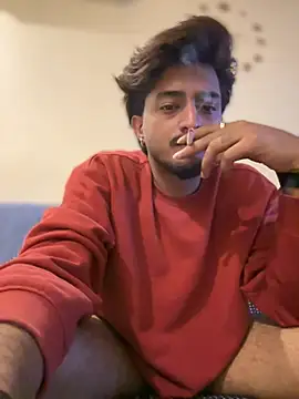 Snapshot of seenu2101 chatting on July 12, 2026, 2:01 am seenu2101 online show from July 12, 2026, 2:01 am
