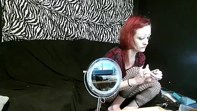 Splash Queen420 online show from November 19, 2025, 7:08 am