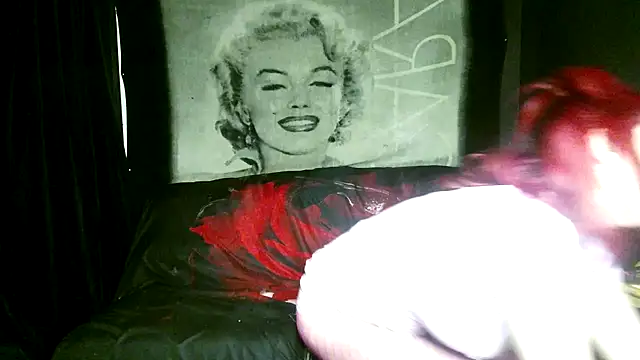 Splash Queen420 online show from November 30, 2025, 7:31 am