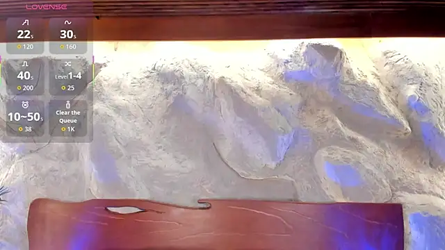 alisonn moon online show from December 17, 2025, 10:04 pm