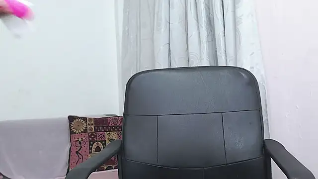 jade nassar online show from January 12, 2026, 1:45 am