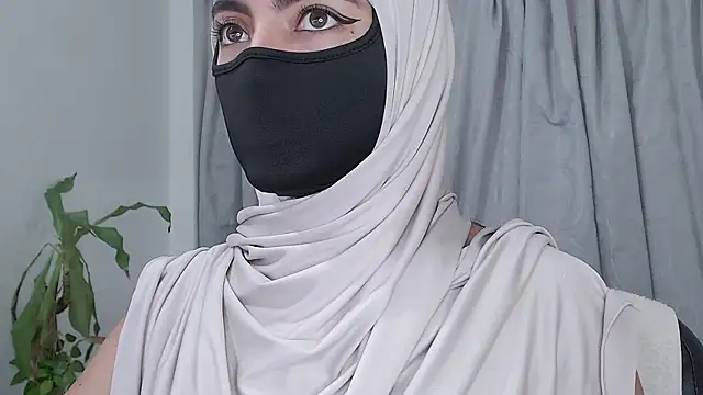 jade nassar online show from April 1, 2026, 1:41 pm