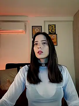 Snapshot of mishelkrave_ chatting on October 18, 2025, 1:07 am mishelkrave  online show from October 18, 2025, 1:07 am