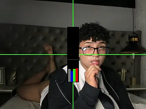 Valentin0 3 online show from November 12, 2025, 7:40 pm