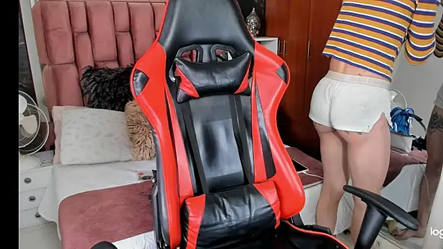 Snapshot of sara_slut21 chatting on February 11, 2025, 8:42 pm sara slut21 online show from February 11, 2025, 8:42 pm