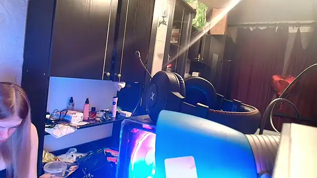 Victoria ooo online show from April 22, 2026, 6:47 pm