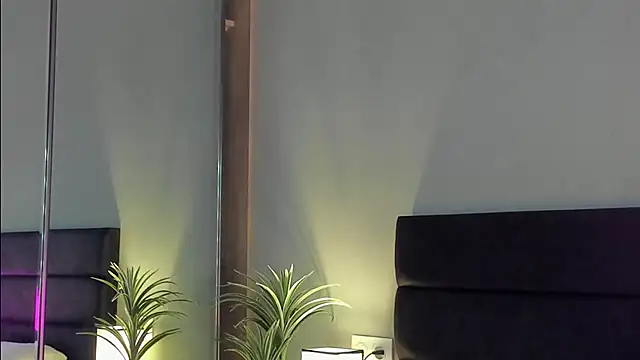 Forever Smiler online show from October 11, 2025, 9:10 am