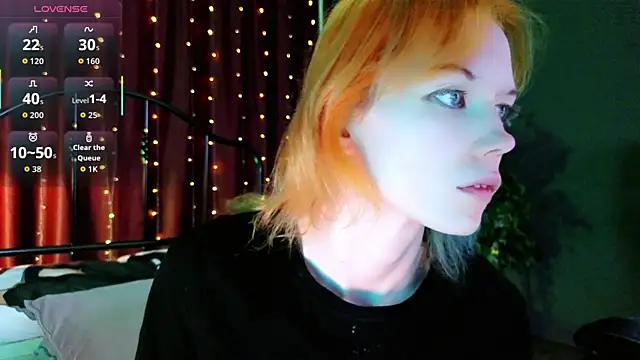 Kiara Dream online show from July 8, 2026, 11:38 pm