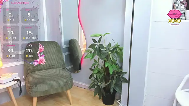 emma  rose1 online show from February 6, 2026, 7:43 pm