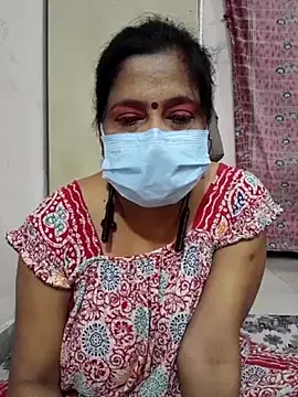 Snapshot of mature_mimi chatting on April 3, 2026, 5:52 pm mature mimi online show from April 3, 2026, 5:52 pm