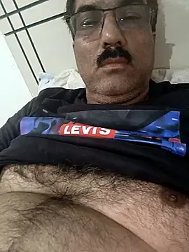 moonflower25 online show from October 26, 2025, 7:53 am