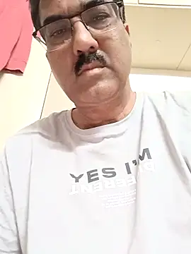 moonflower25 online show from November 25, 2025, 10:26 am