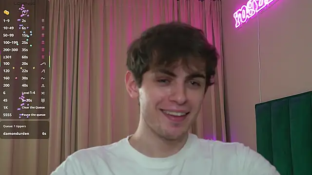 fordenisk online show from October 31, 2025, 2:24 pm