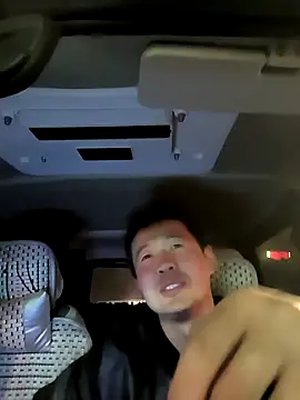 huanhuanaaaaa online show from March 25, 2026, 1:10 pm