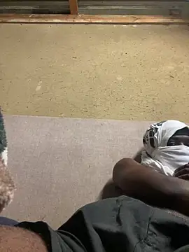 Snapshot of BritishSlither2257_iml chatting on November 16, 2025, 10:24 pm BritishSlither2257 iml online show from November 16, 2025, 10:24 pm