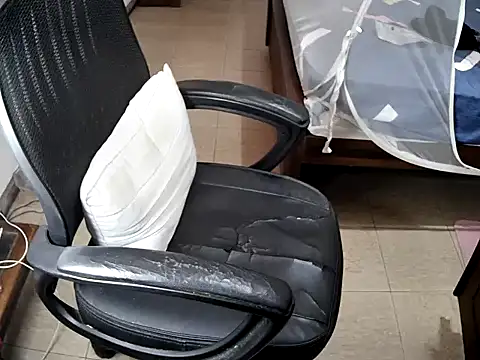 Snapshot of sissypamsissy chatting on December 3, 2025, 5:30 am sissypamsissy online show from December 3, 2025, 5:30 am