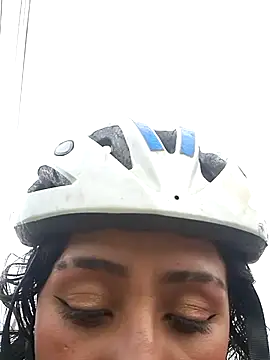 Snapshot of CAROLINE__07 chatting on September 18, 2025, 12:52 pm CAROLINE 07 online show from September 18, 2025, 12:52 pm