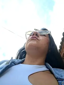 Snapshot of CAROLINE__07 chatting on September 10, 2025, 8:41 pm CAROLINE 07 online show from September 10, 2025, 8:41 pm