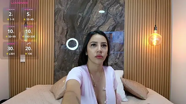 Snapshot of Alana-Jones chatting on September 12, 2025, 11:21 am Alana-Jones online show from September 12, 2025, 11:21 am