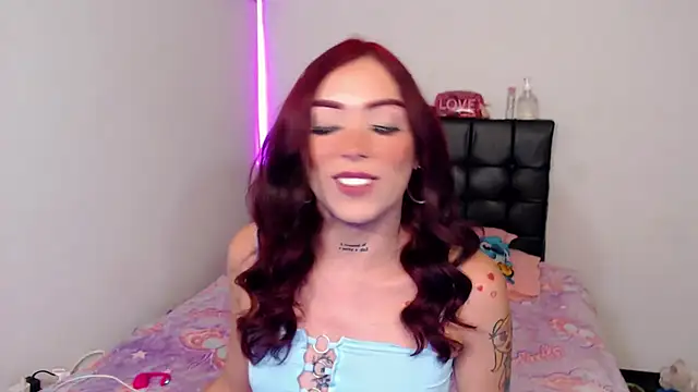 Megan Gil  online show from March 13, 2026, 10:04 pm