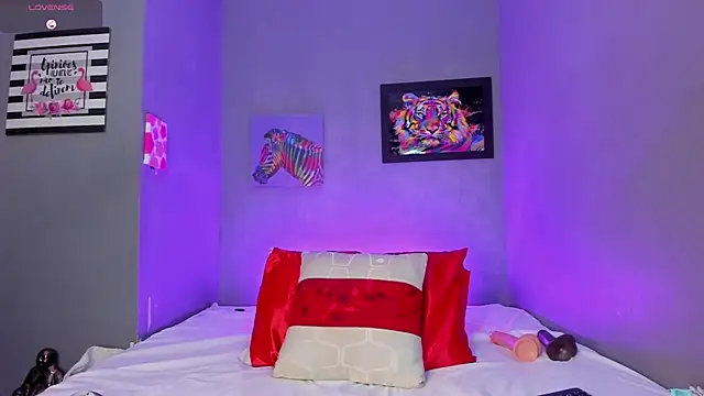 Snapshot of scarletmorgan2218 chatting on October 27, 2025, 6:53 pm scarletmorgan2218 online show from October 27, 2025, 6:53 pm