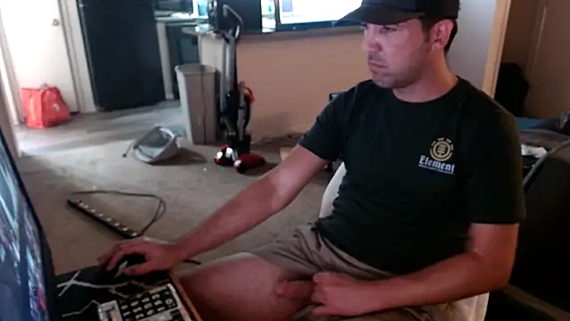 TypicalDepot5 online show from October 4, 2025, 12:17 pm