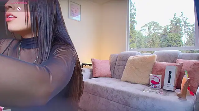 Snapshot of Kim_Tyler chatting on October 29, 2025, 9:03 pm Kim Tyler online show from October 29, 2025, 9:03 pm