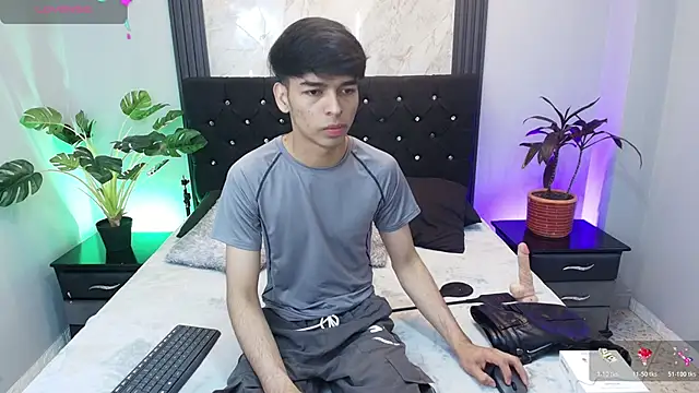 Snapshot of OnlyJos chatting on November 10, 2025, 6:13 pm OnlyJos online show from November 10, 2025, 6:13 pm