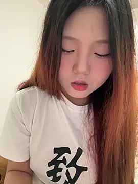 mimi9420 online show from May 24, 2026, 4:29 pm