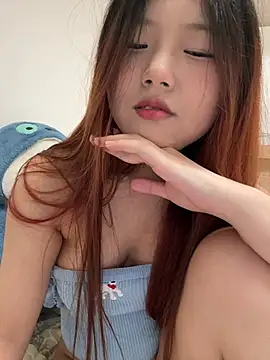 mimi9420 online show from May 31, 2026, 6:09 pm