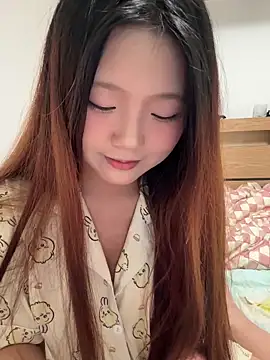 mimi9420 online show from May 23, 2026, 3:11 pm