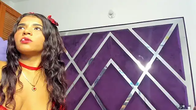 noa roseasm online show from November 7, 2025, 9:19 pm