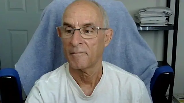 funone1999 online show from October 23, 2025, 6:50 pm