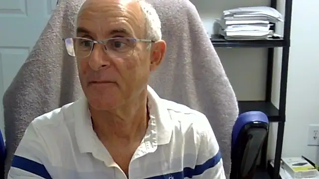 funone1999 online show from November 14, 2025, 12:47 am