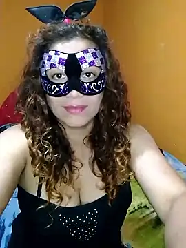 Canela 2020 online show from October 8, 2025, 4:03 am