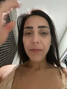 lucioliveira online show from May 21, 2026, 7:17 am
