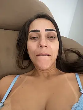 lucioliveira online show from March 17, 2026, 1:14 pm