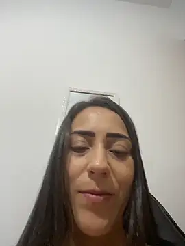 lucioliveira online show from March 3, 2026, 12:28 am