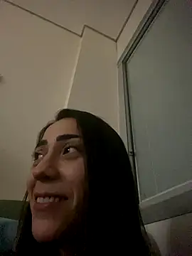 lucioliveira online show from October 15, 2025, 5:50 am