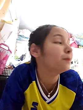 Natural Asian Girl online show from February 19, 2026, 6:21 am