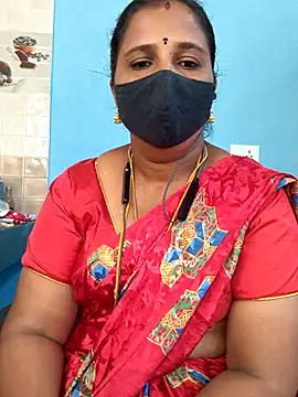 Snapshot of Tamil_Sweety chatting on November 19, 2025, 1:49 am Tamil Sweety online show from November 19, 2025, 1:49 am