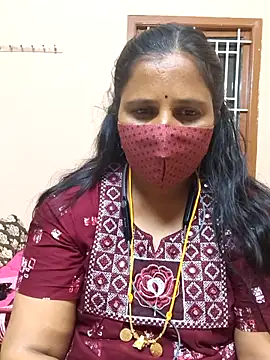 Snapshot of Tamil_Sweety chatting on November 14, 2025, 6:33 pm Tamil Sweety online show from November 14, 2025, 6:33 pm